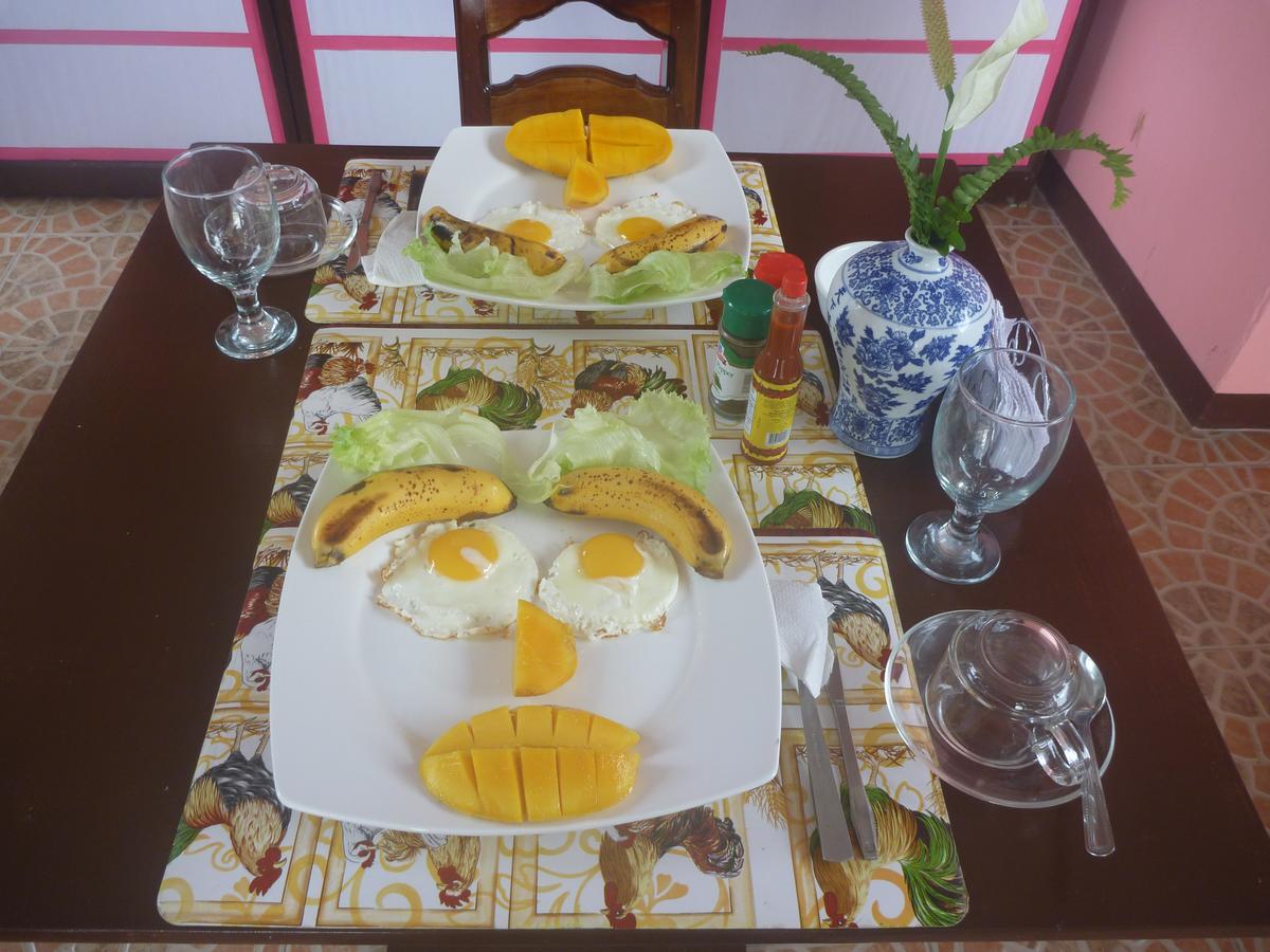 Abf Seaside Tourist Inn Сантандер Екстериор снимка